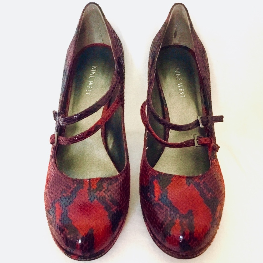RED & BLACK FABULOUSSSSS PYTHON  Heels EUC!